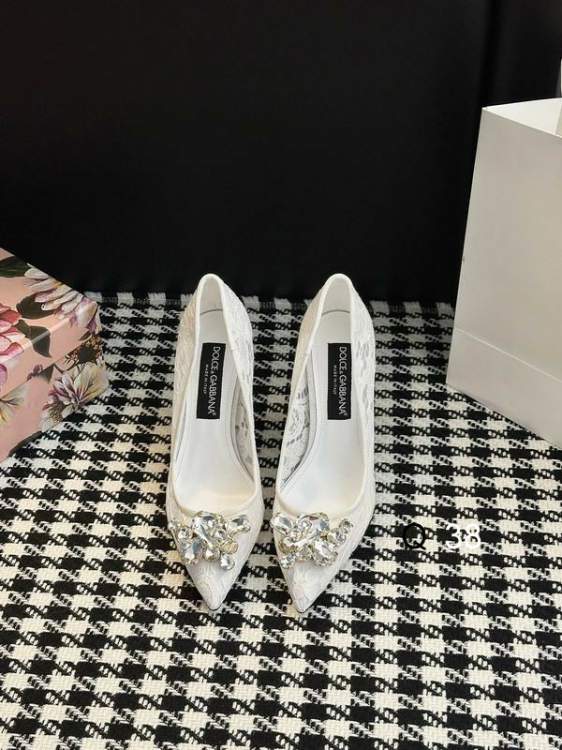 Picture of Dolce Gabbana Shoes _SKUDGsz35-4064453.510CMLY0802